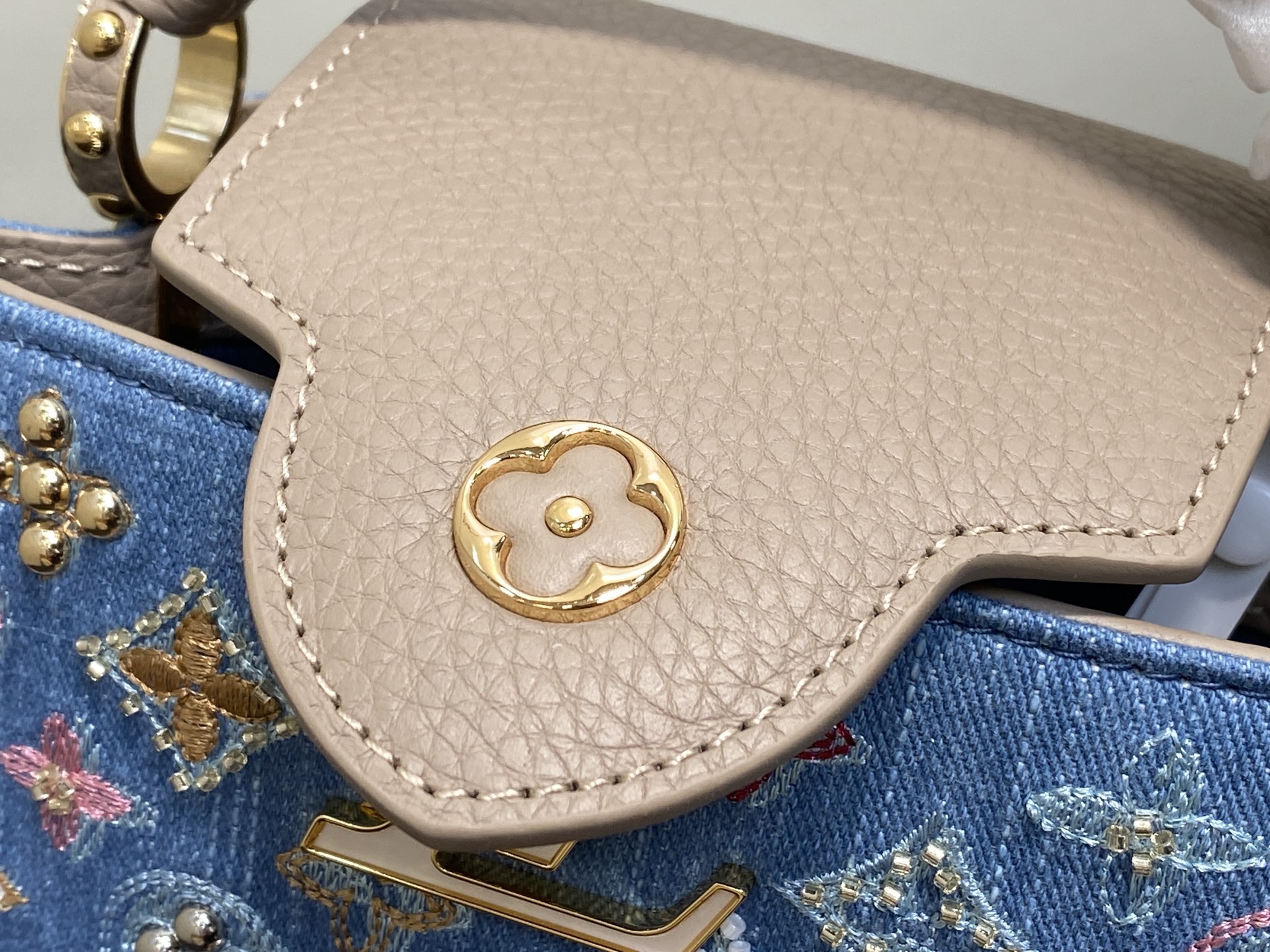 Louis Vuitton Basic Bag Blue M-l-s