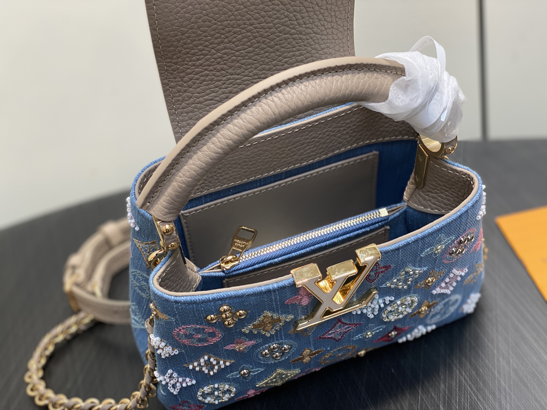 Louis Vuitton Basic Bag Blue M-l-s