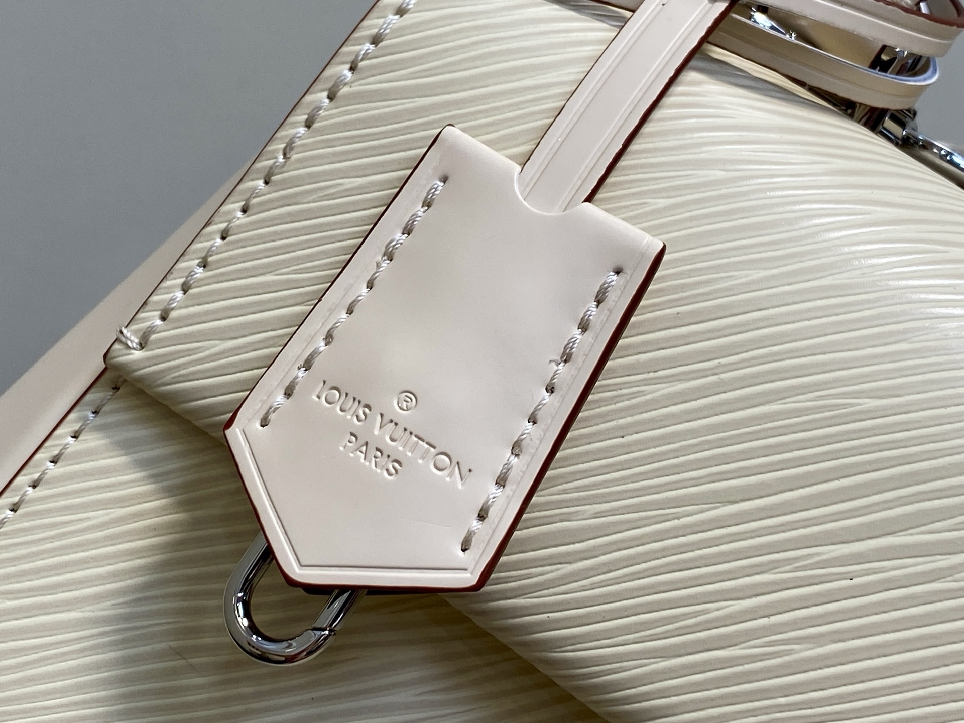 Louis Vuitton Tote Bag White M-l