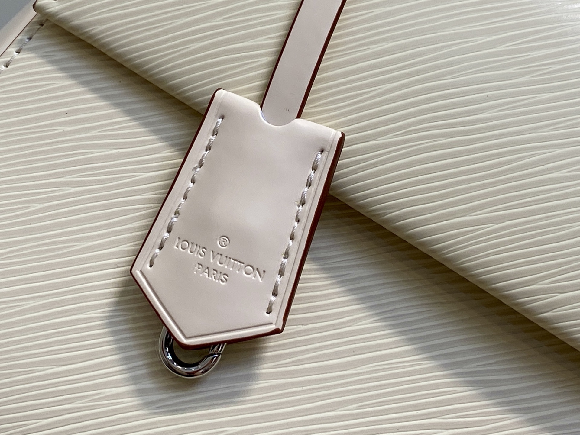 Louis Vuitton Tote Bag White M-l