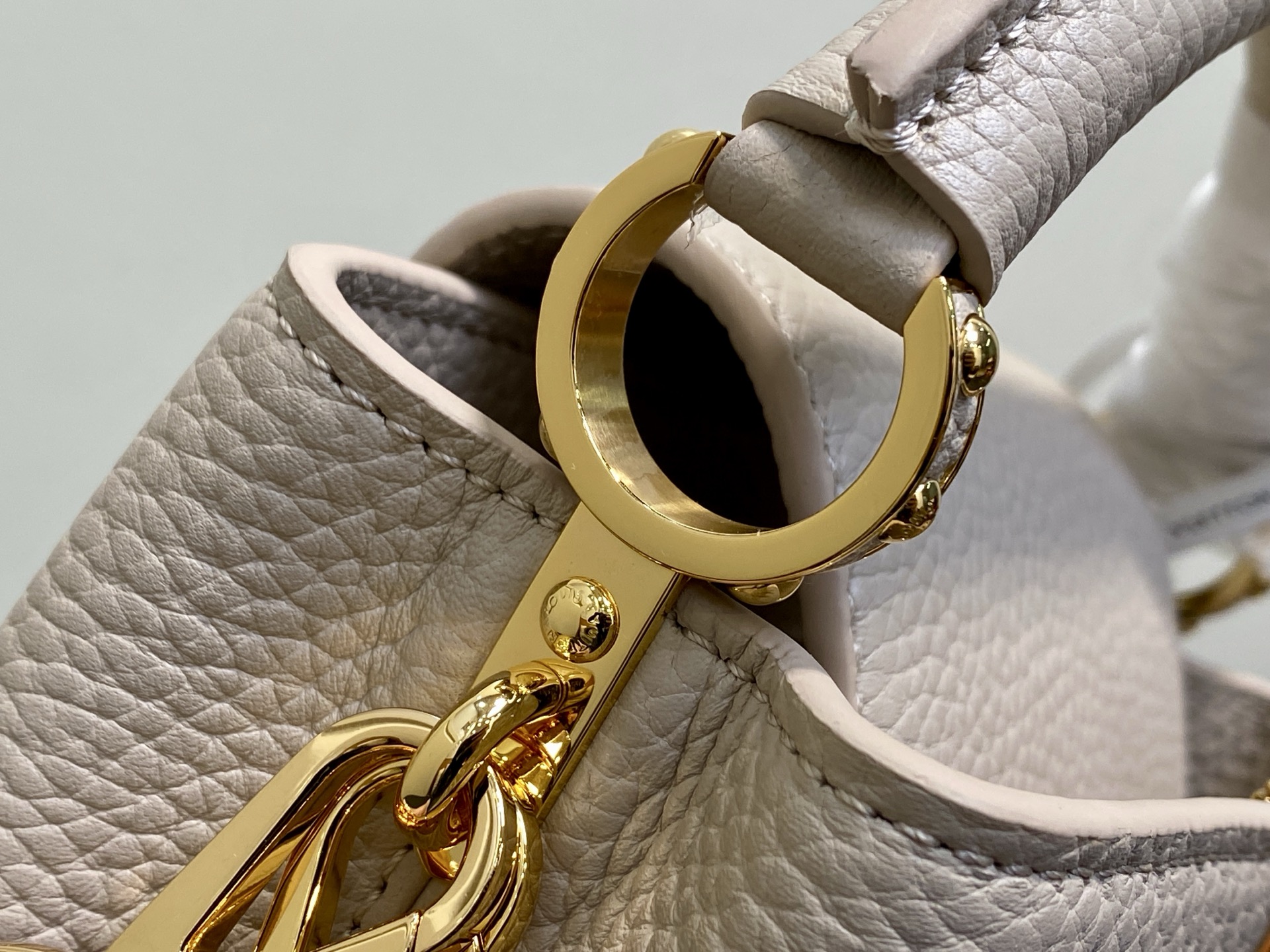 Louis Vuitton Tote Bag Gray M-l-s