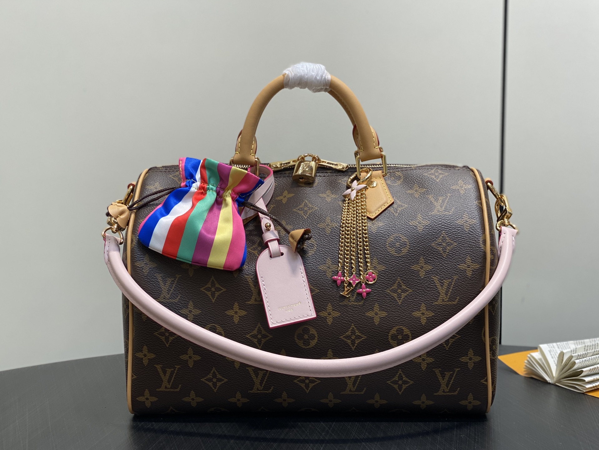 Louis Vuitton Basic Bag Canvas Pink M-s