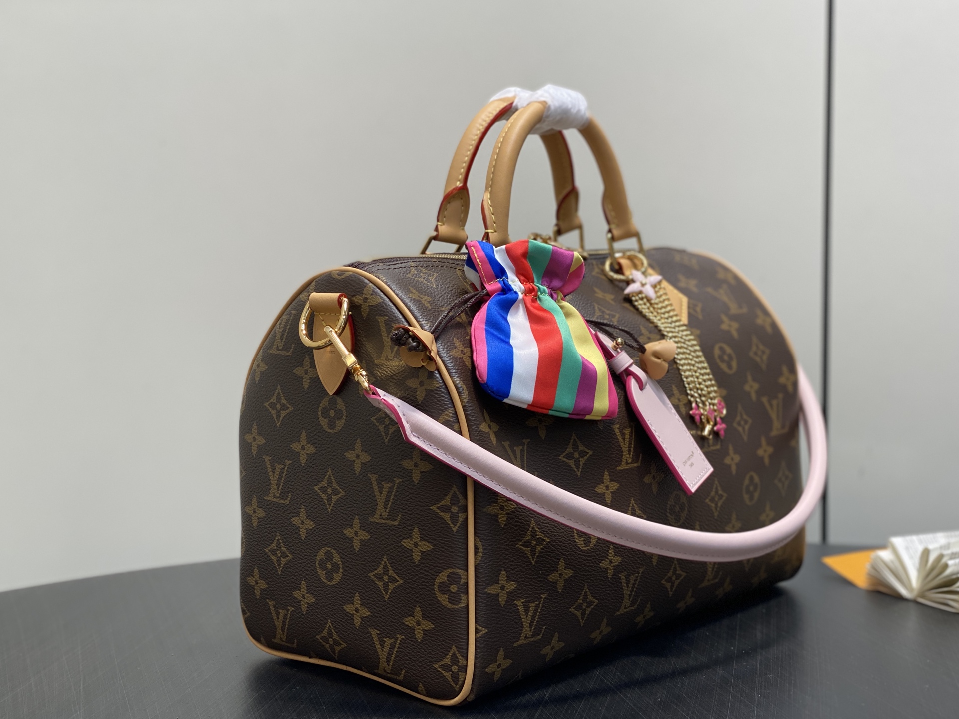 Louis Vuitton Basic Bag Canvas Pink M-s