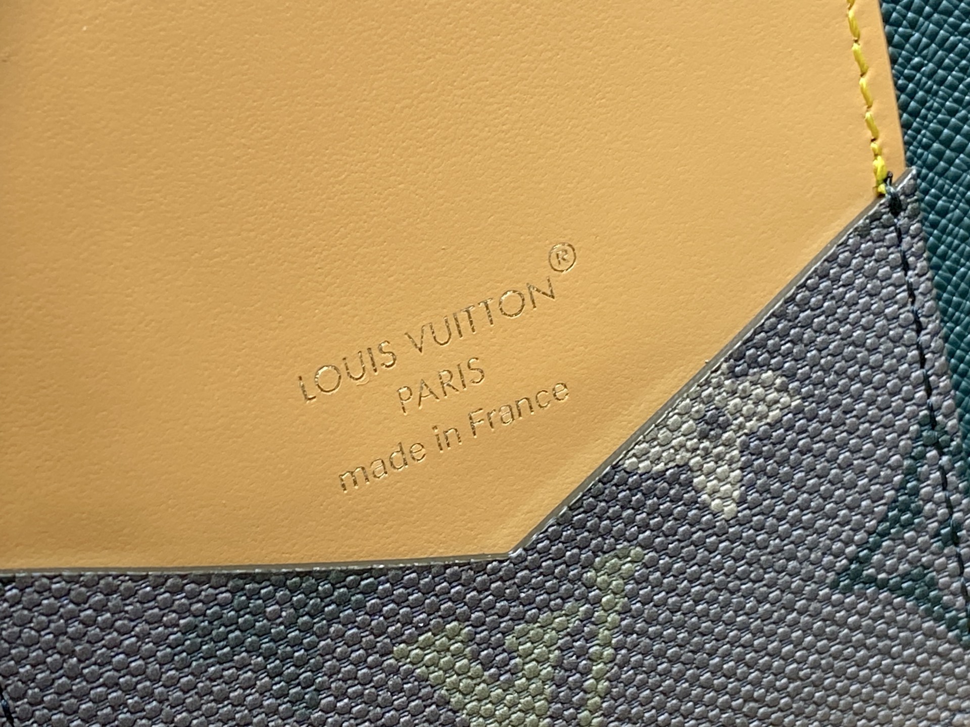 Louis Vuitton Basic Bag Cow Leather Green M-l-s