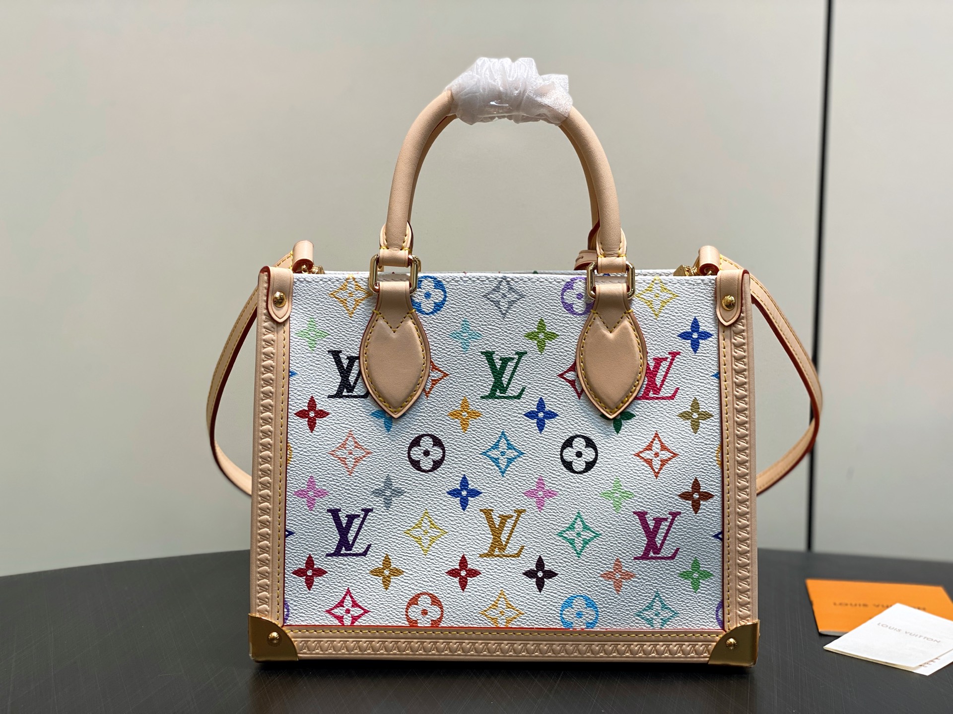 Louis Vuitton Basic Bag Cow Leather M