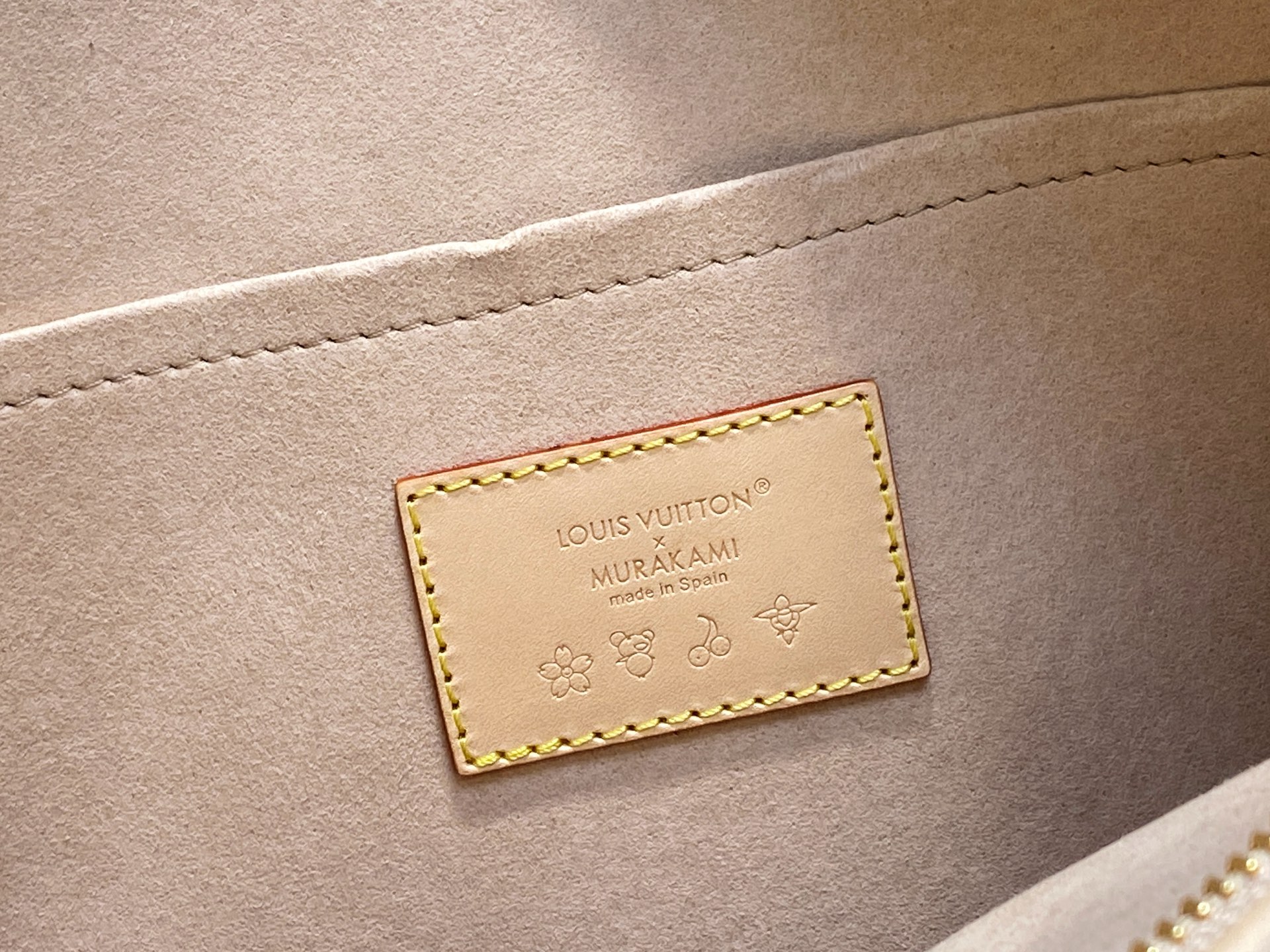 Louis Vuitton Tote Bag Canvas M-l