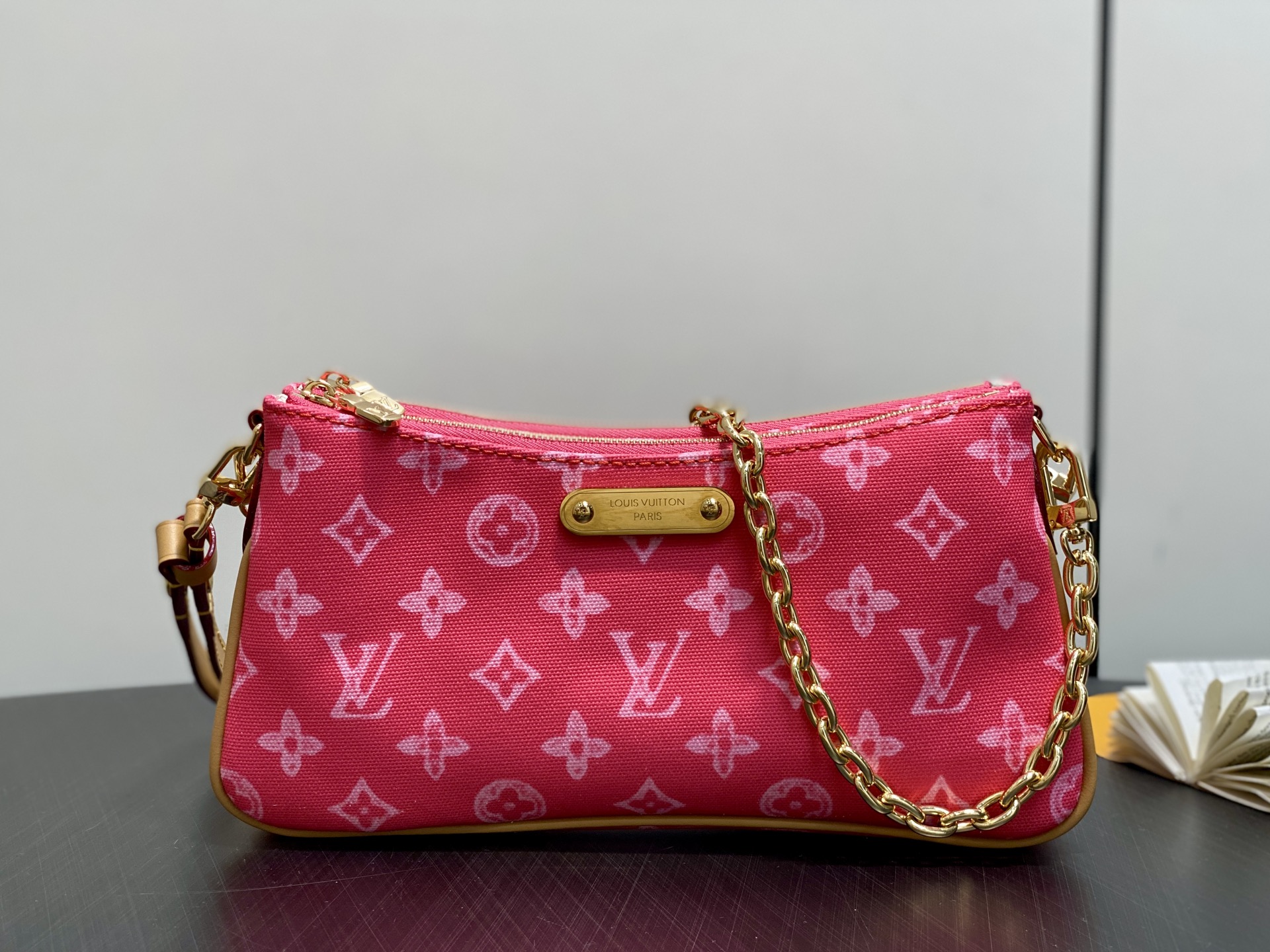 Louis Vuitton Basic Bag Cow Leather Gold M-l