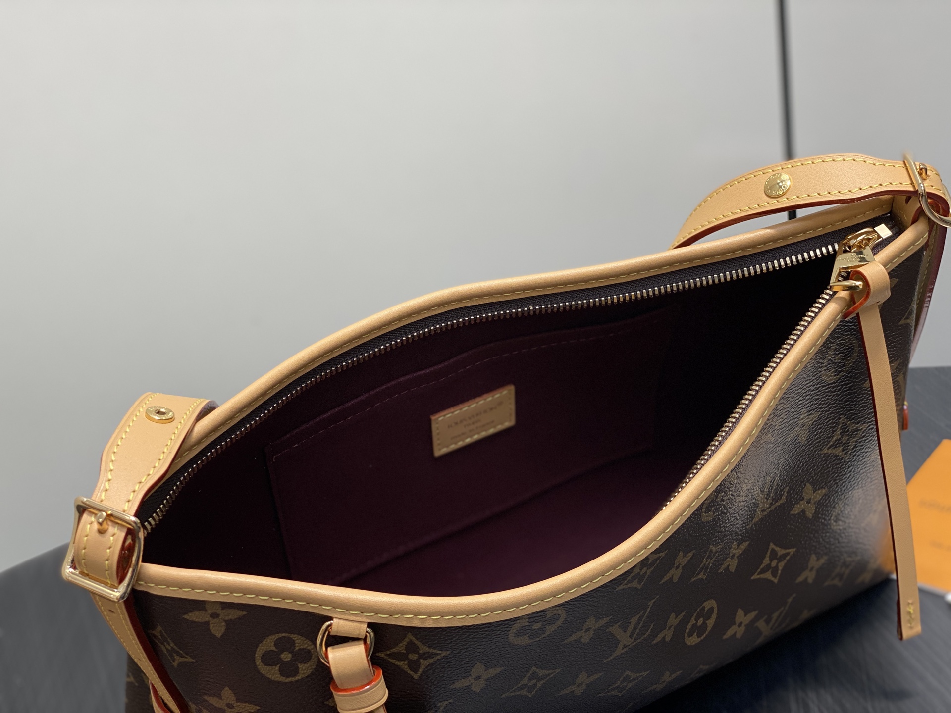 Louis Vuitton Tote Bag Canvas M-l-s