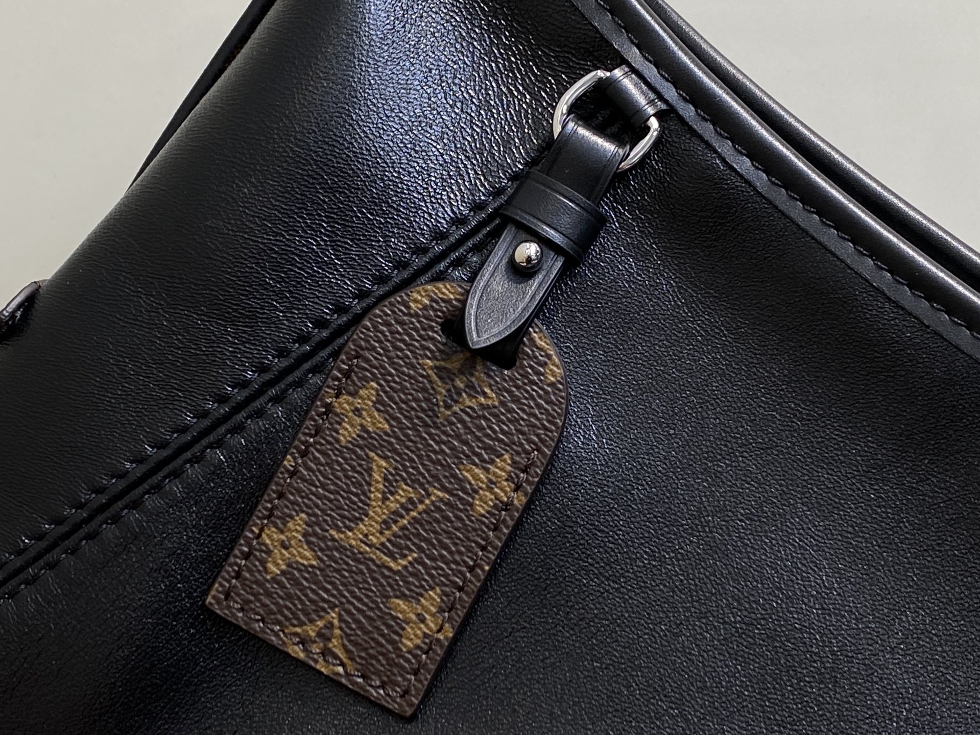 Louis Vuitton Tote Bag Canvas Black M-l-s