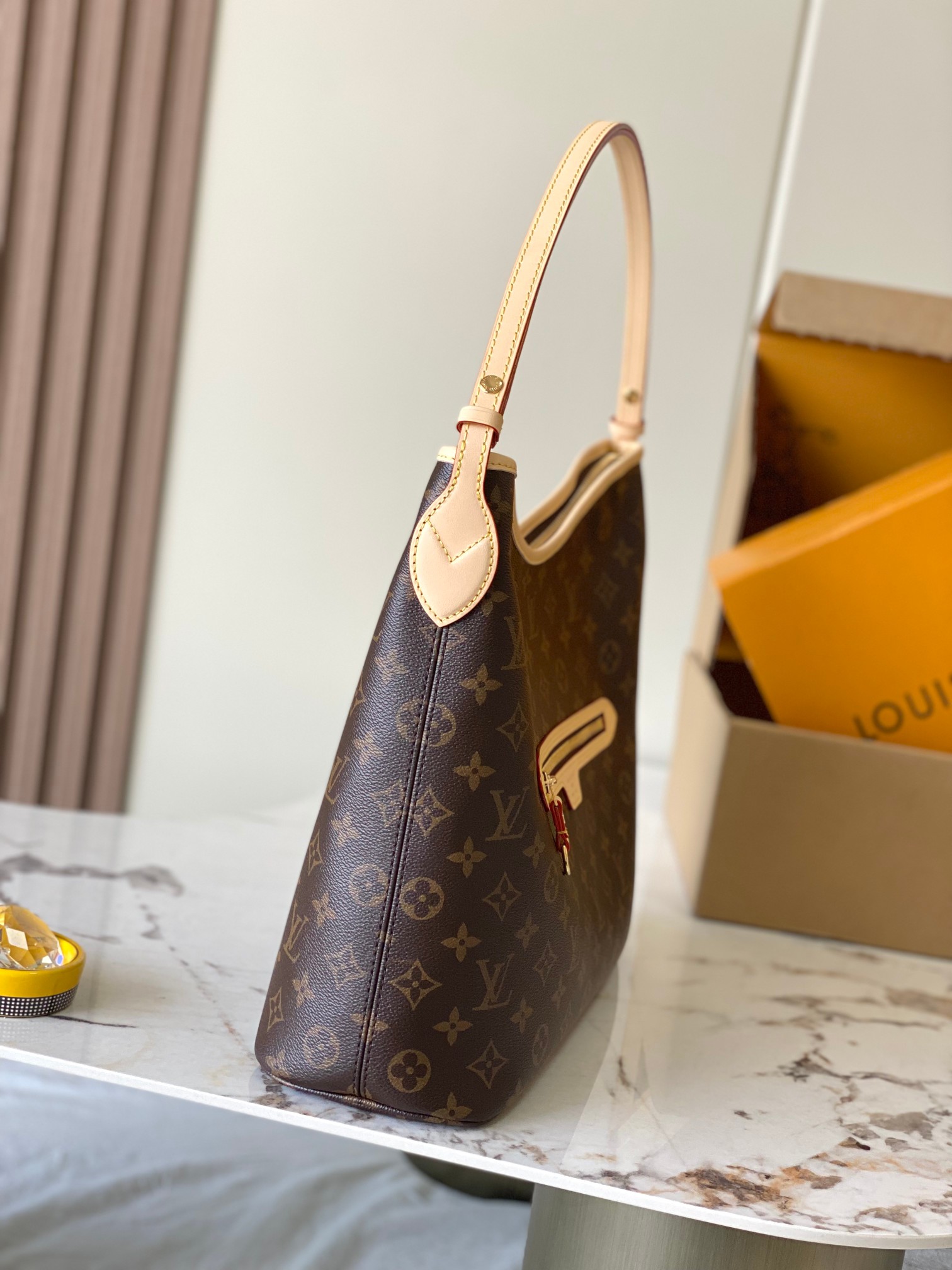 Louis Vuitton Basic Bag 13cm-m-l