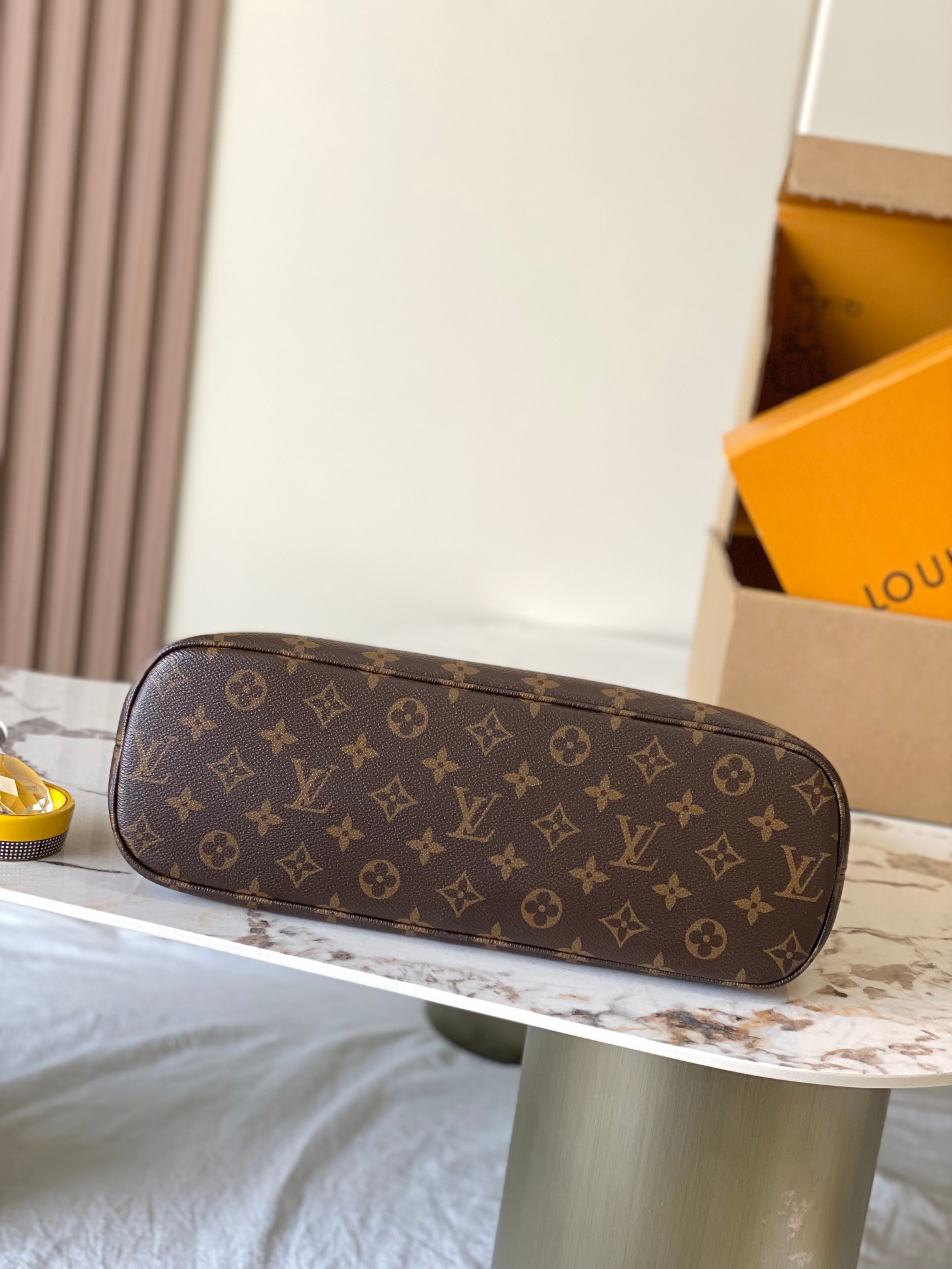 Louis Vuitton Basic Bag 13cm-m-l