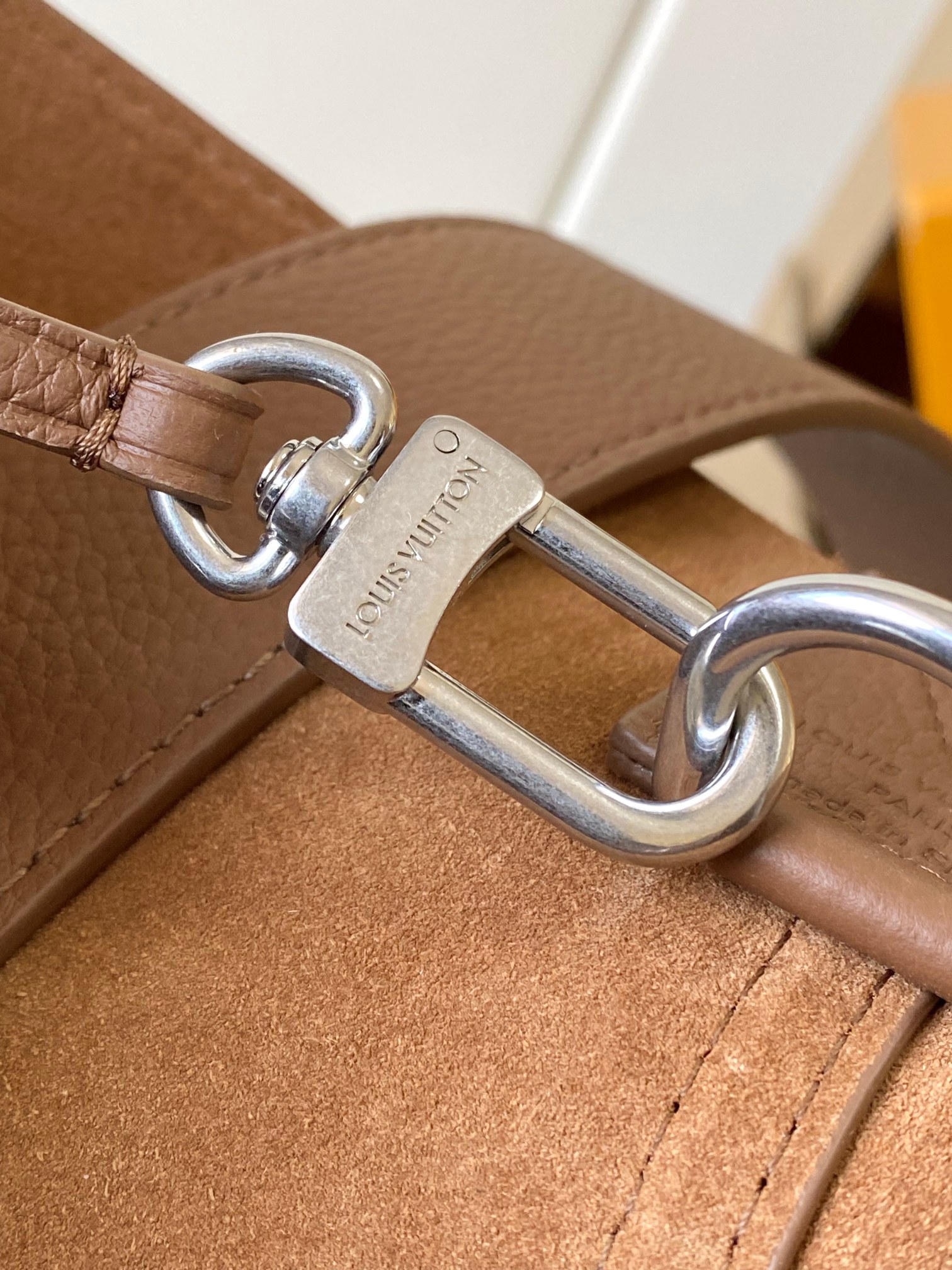 Louis Vuitton Basic Bag Canvas Brown M-s