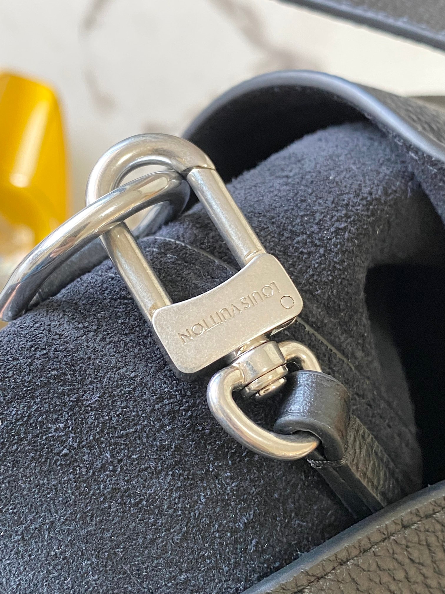 Louis Vuitton Basic Bag Canvas Black M-s