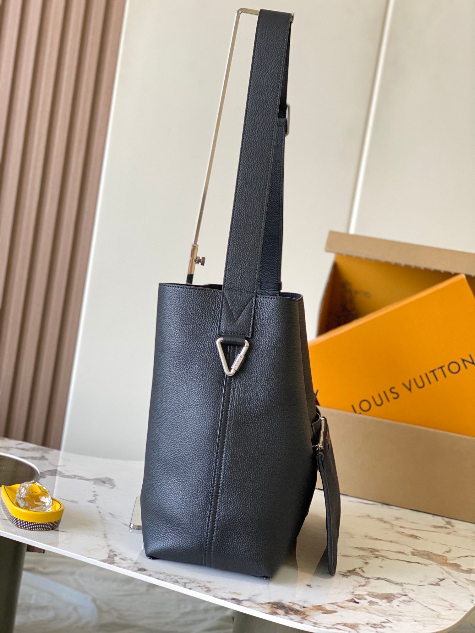 Louis Vuitton Basic Bag Canvas Black M-s