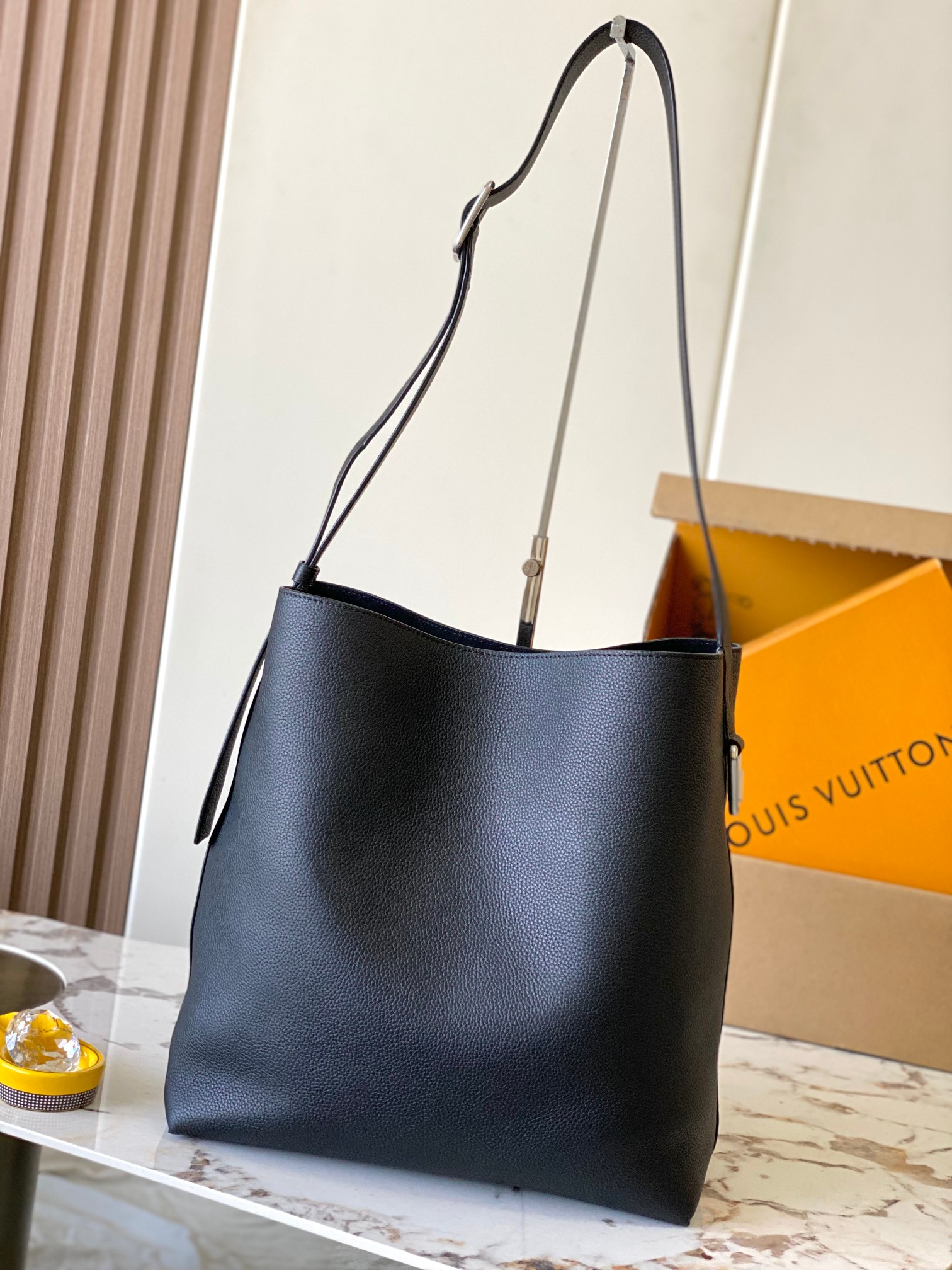 Louis Vuitton Basic Bag Canvas Black M-s