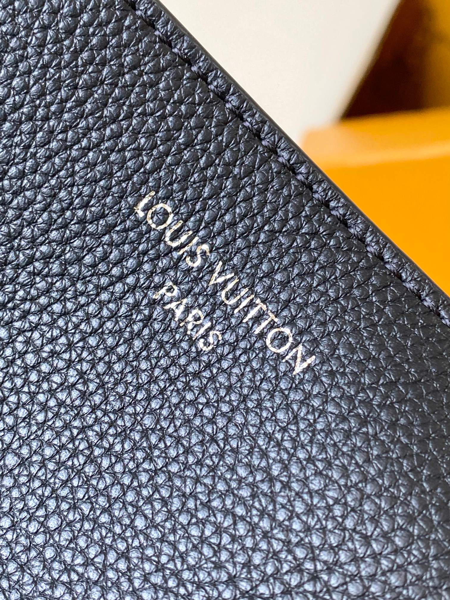 Louis Vuitton Basic Bag Canvas Black M-s