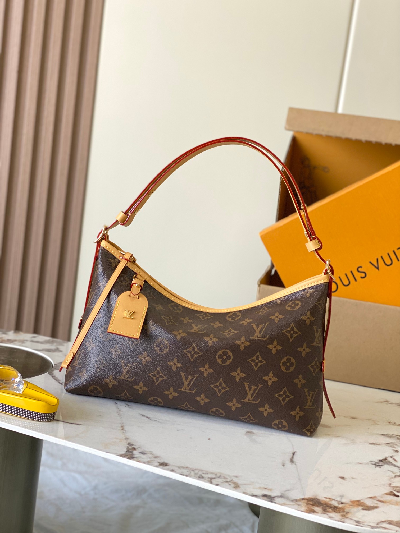 Louis Vuitton Basic Bag M-l-s