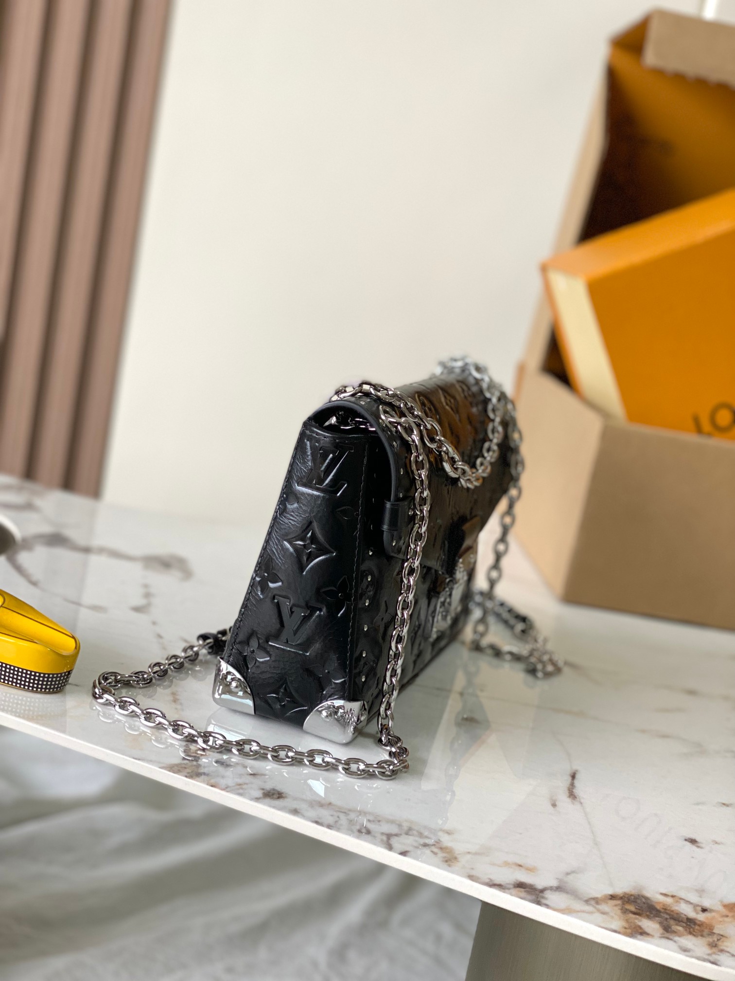 Louis Vuitton Basic Bag Cow Leather M-s