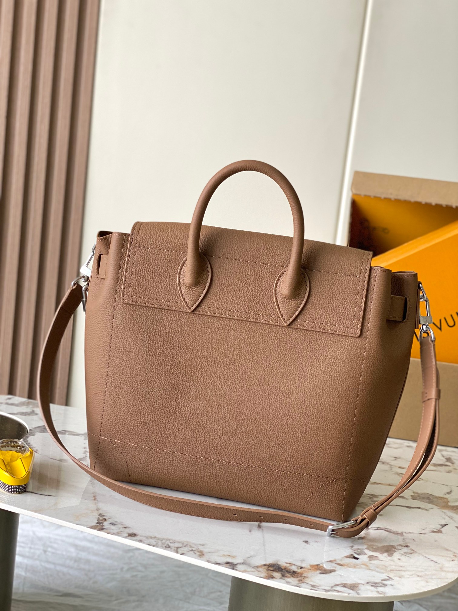 Louis Vuitton Basic Bag Cow Leather M-s