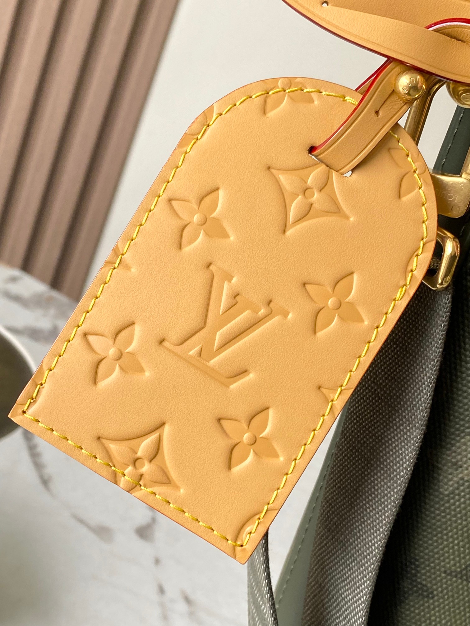 Louis Vuitton Basic Bag M