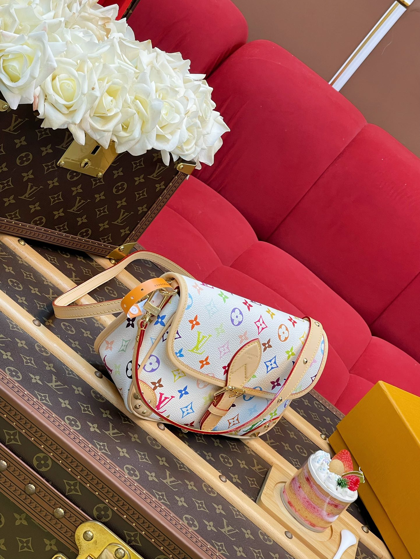 Louis Vuitton Basic Bag Cow Leather M