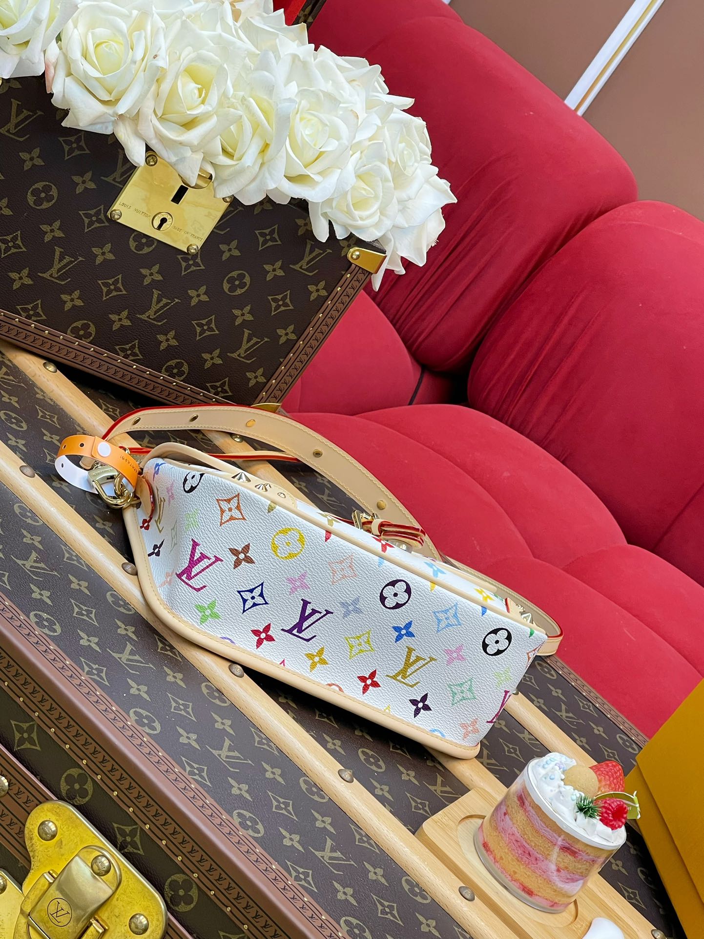 Louis Vuitton Basic Bag Cow Leather M