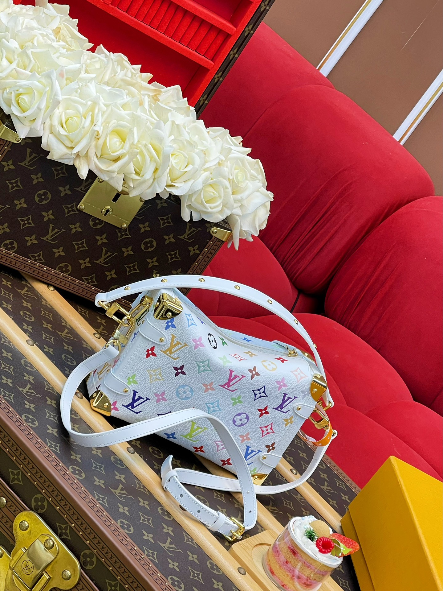 Louis Vuitton Basic Bag Cow Leather M-l-s