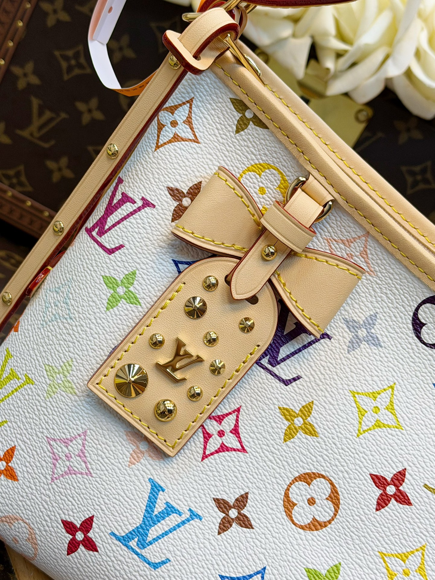 Louis Vuitton Basic Bag M