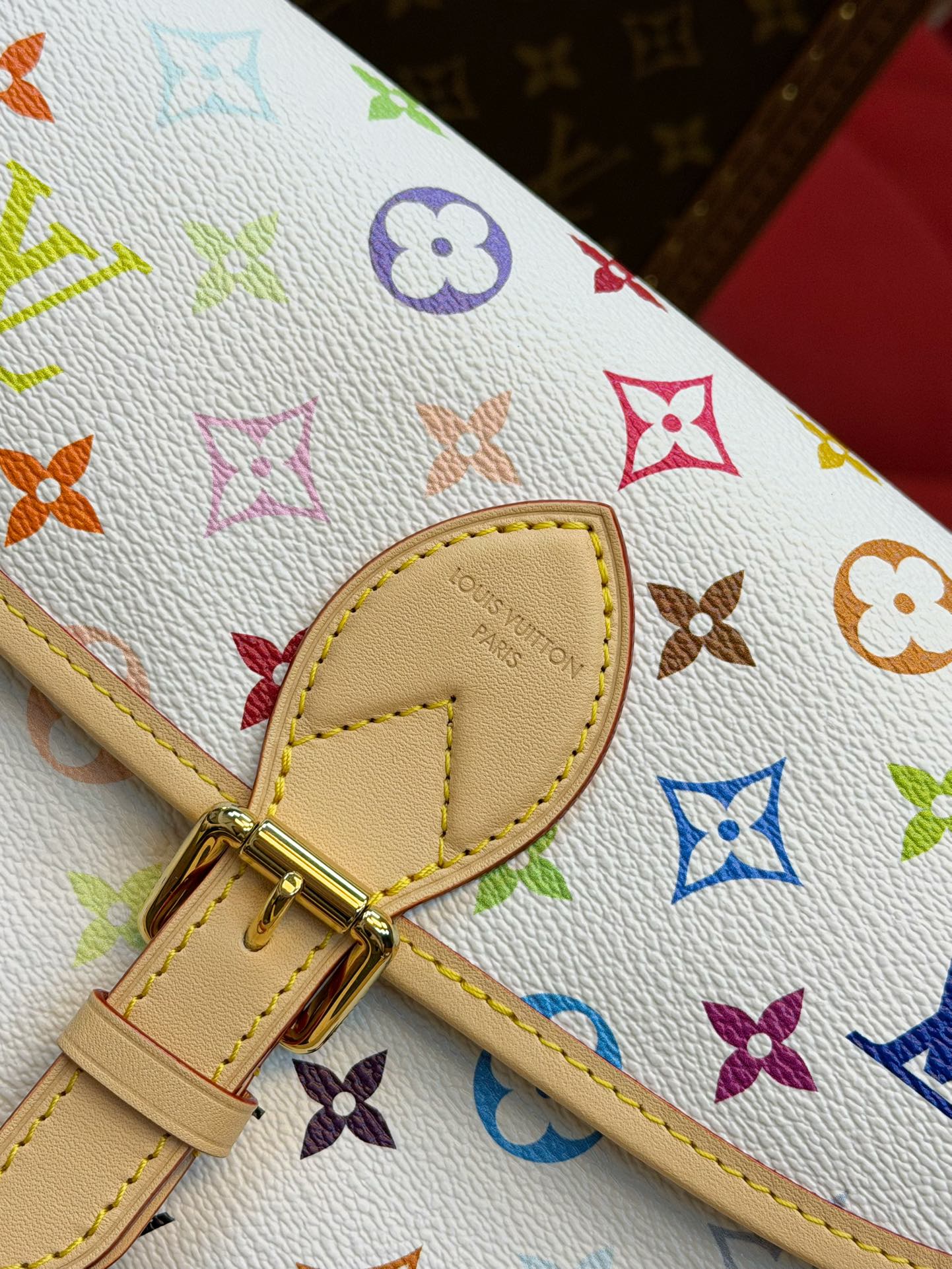 Louis Vuitton Basic Bag M