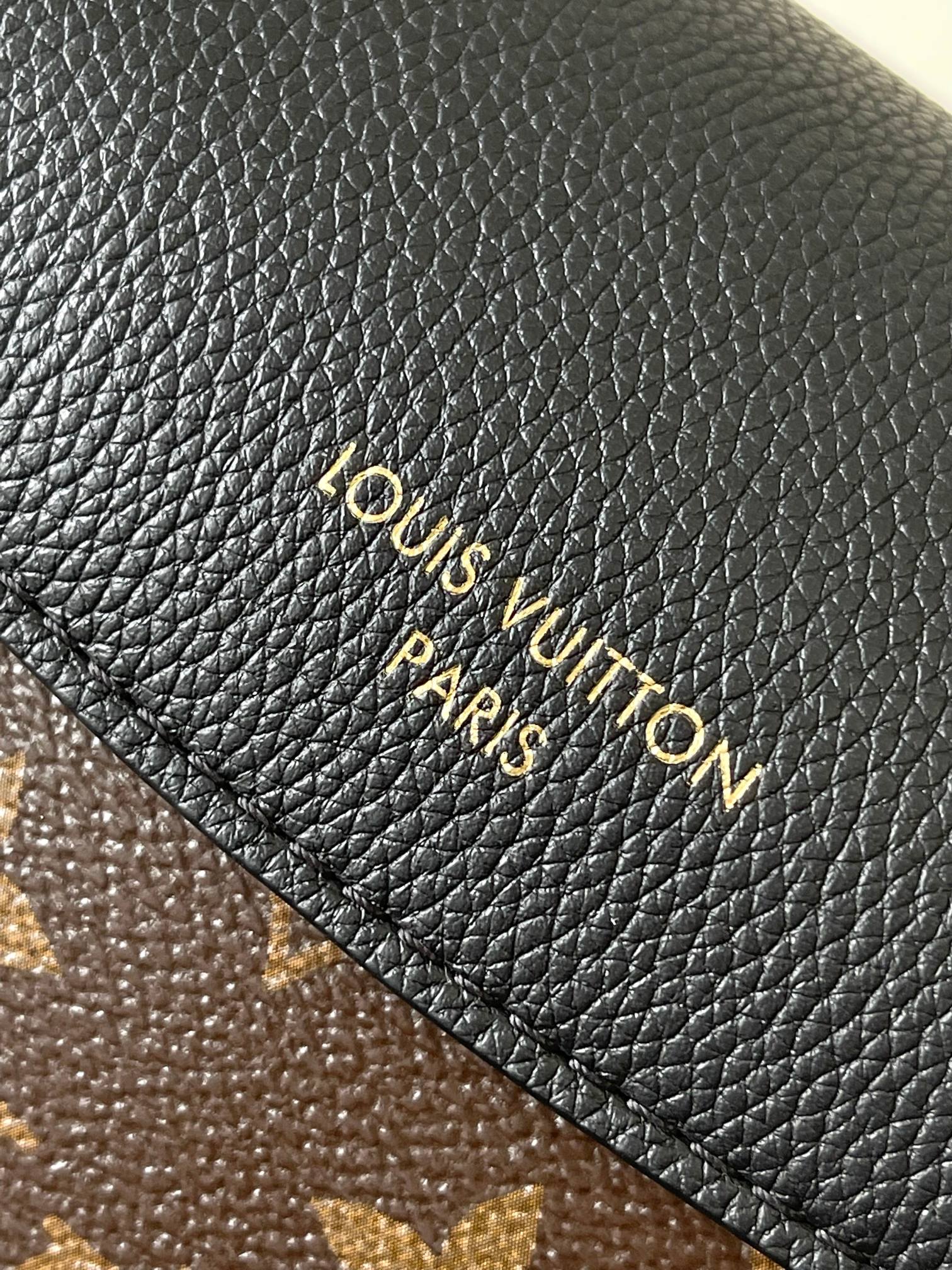 Louis Vuitton Basic Bag Black M-s