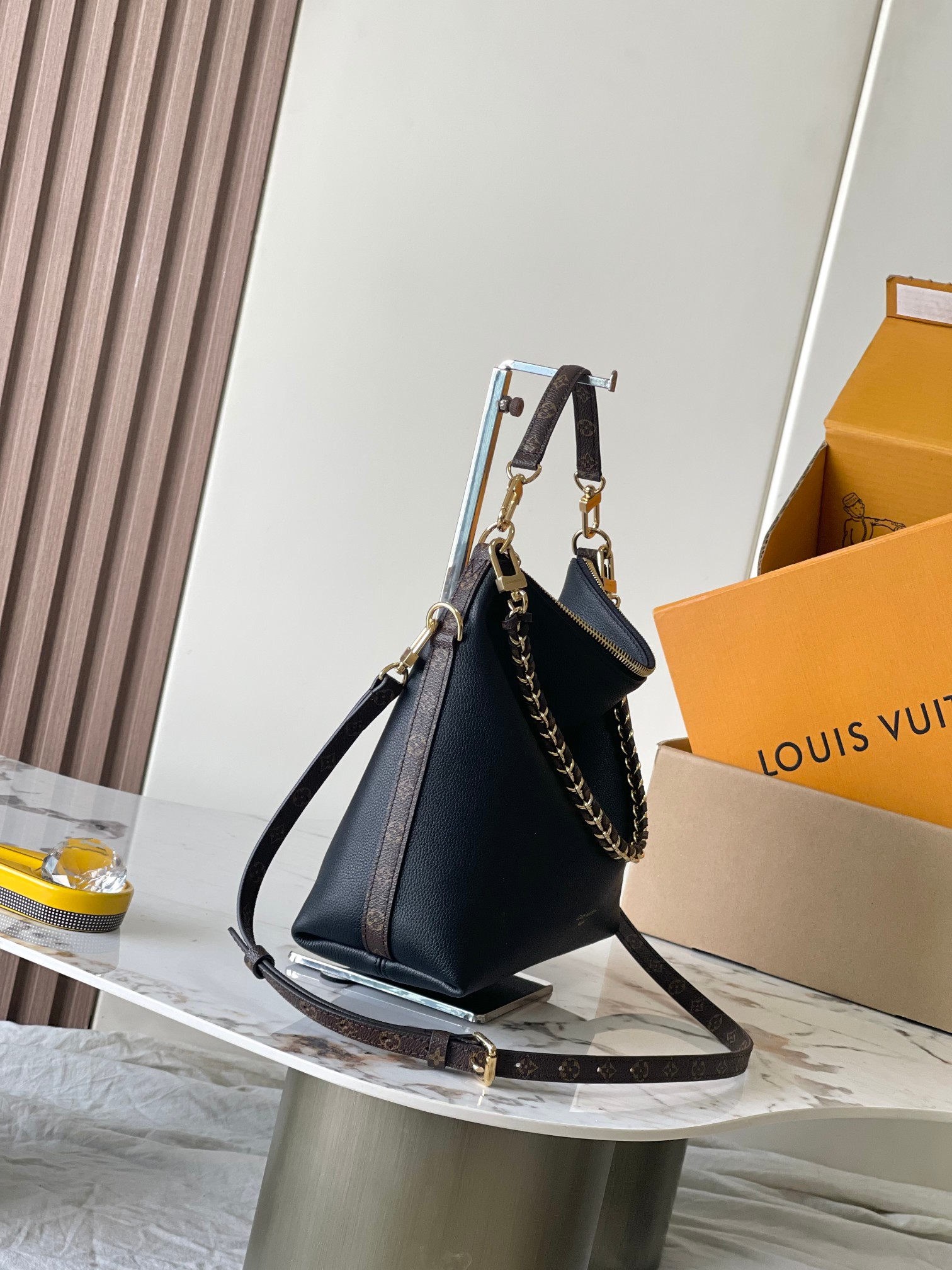 Louis Vuitton Basic Bag Black 30cm-m-l-s