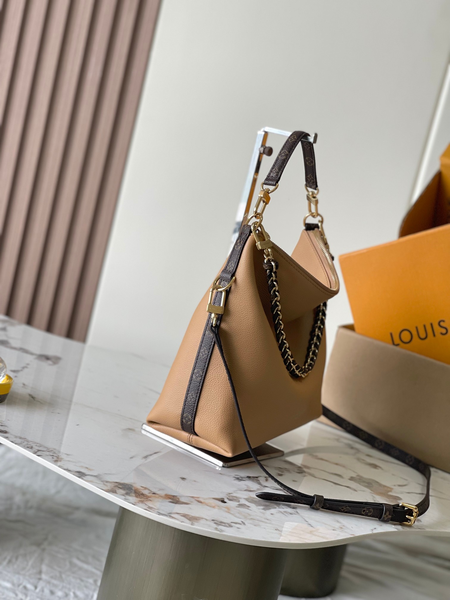 Louis Vuitton Basic Bag 30cm-m-l-s