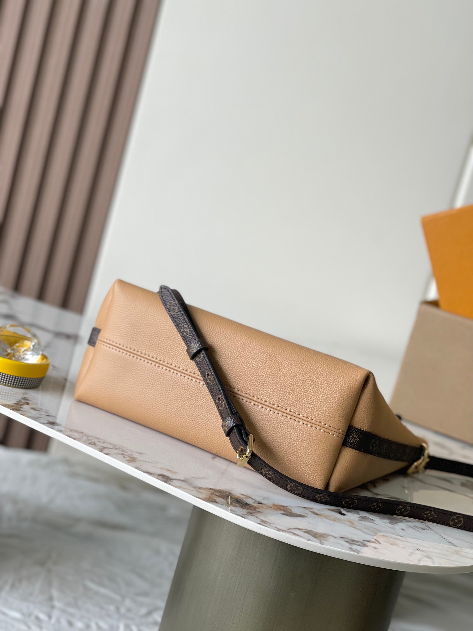 Louis Vuitton Basic Bag 30cm-m-l-s