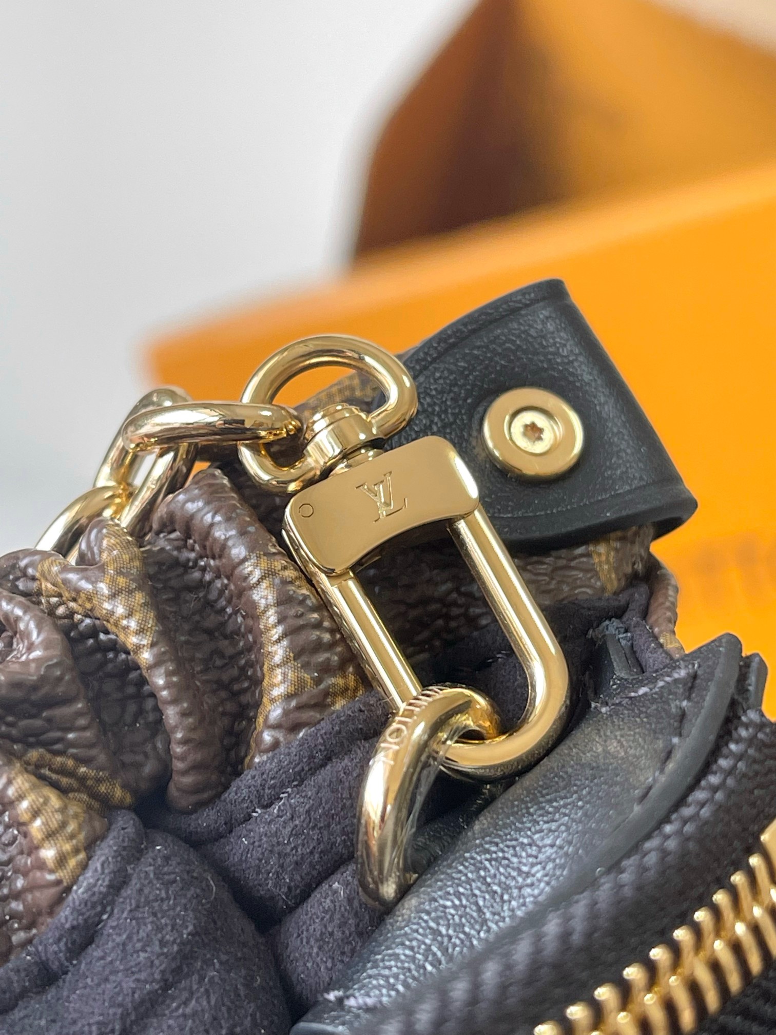 Louis Vuitton Basic Bag 11cm-m-l-s