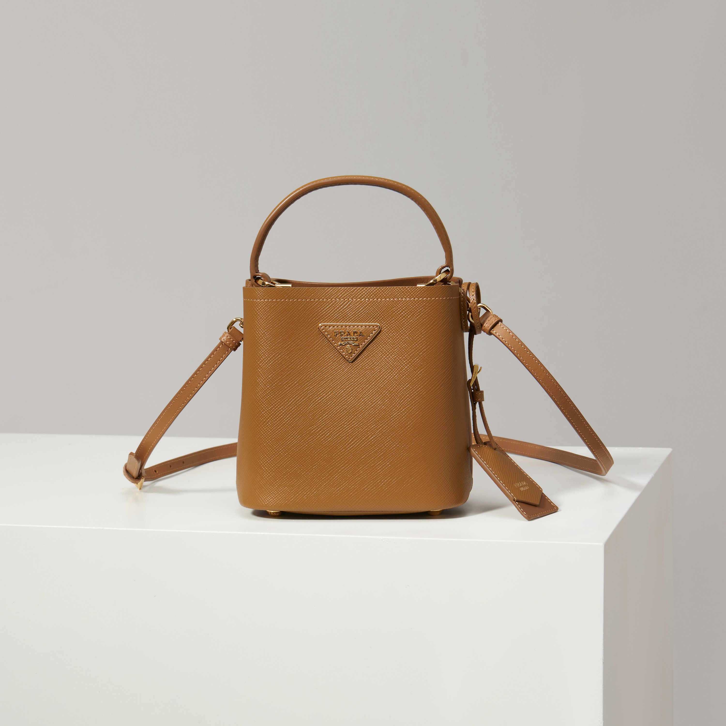 Prada Basic Bag Sheepskin M-l-s