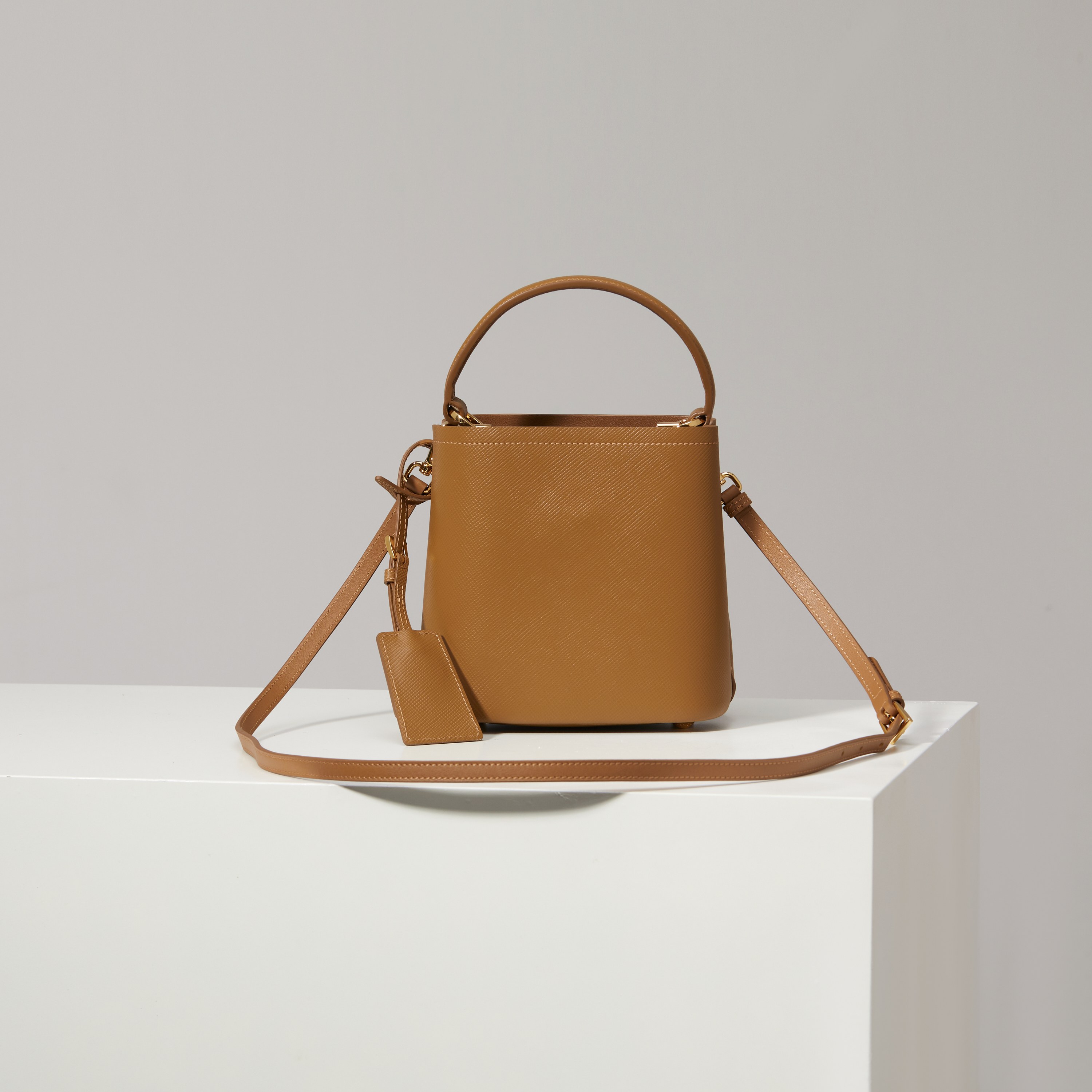 Prada Basic Bag Sheepskin M-l-s