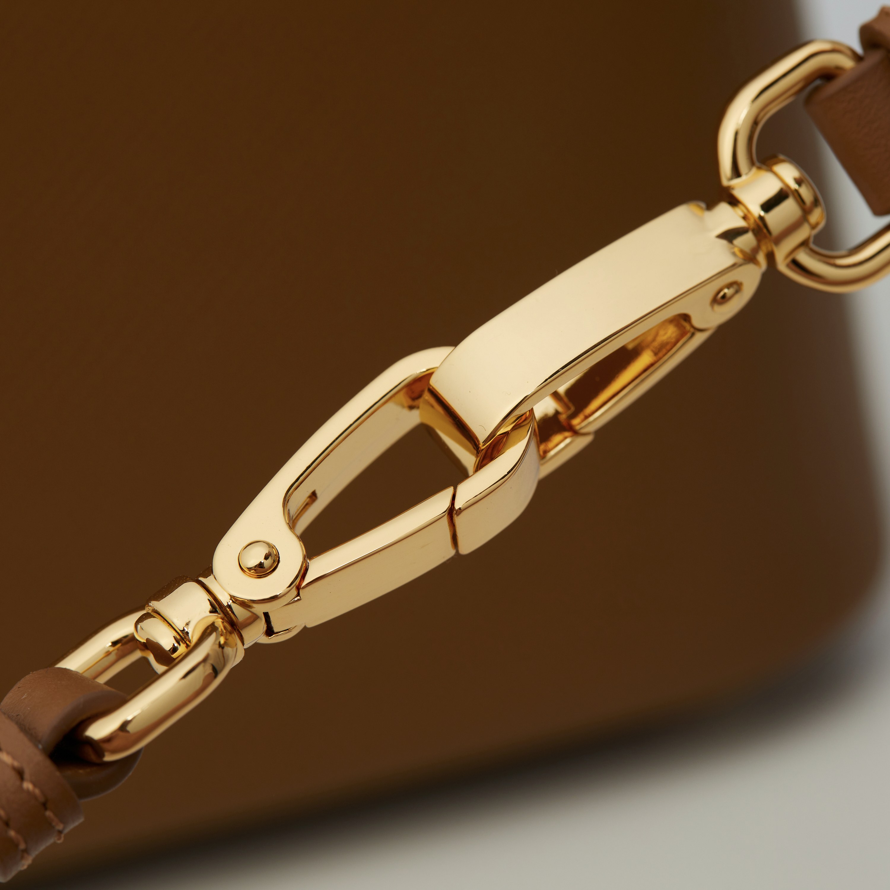 Prada Basic Bag Sheepskin M-l-s