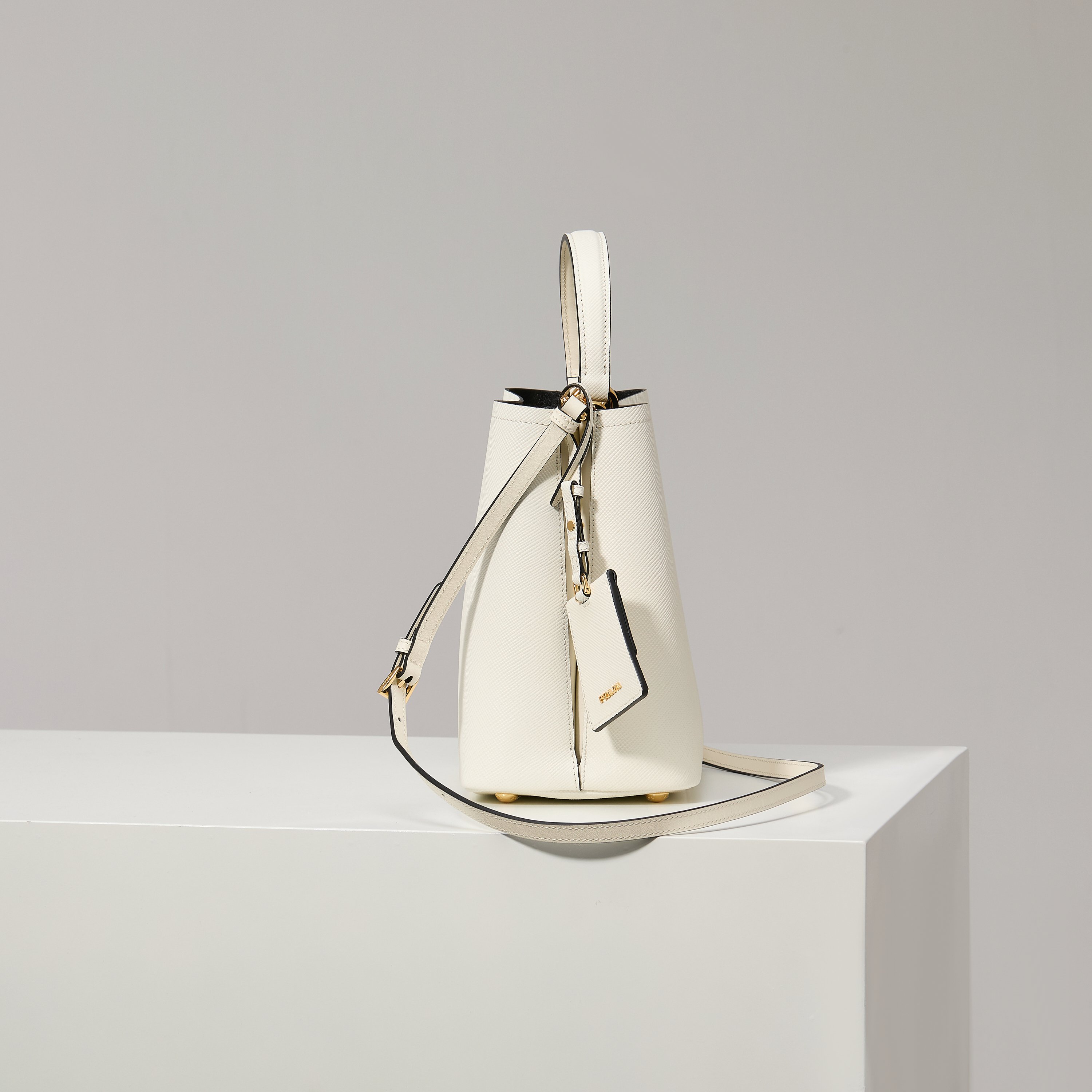 Prada Bucket Bag Sheepskin White 13cm-s