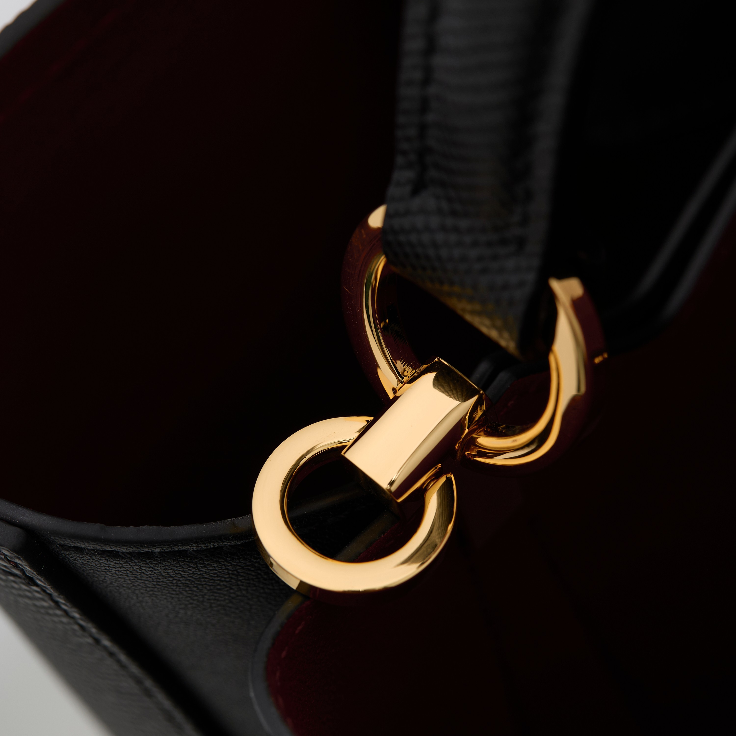 Prada Bucket Bag Sheepskin Black 13cm-s