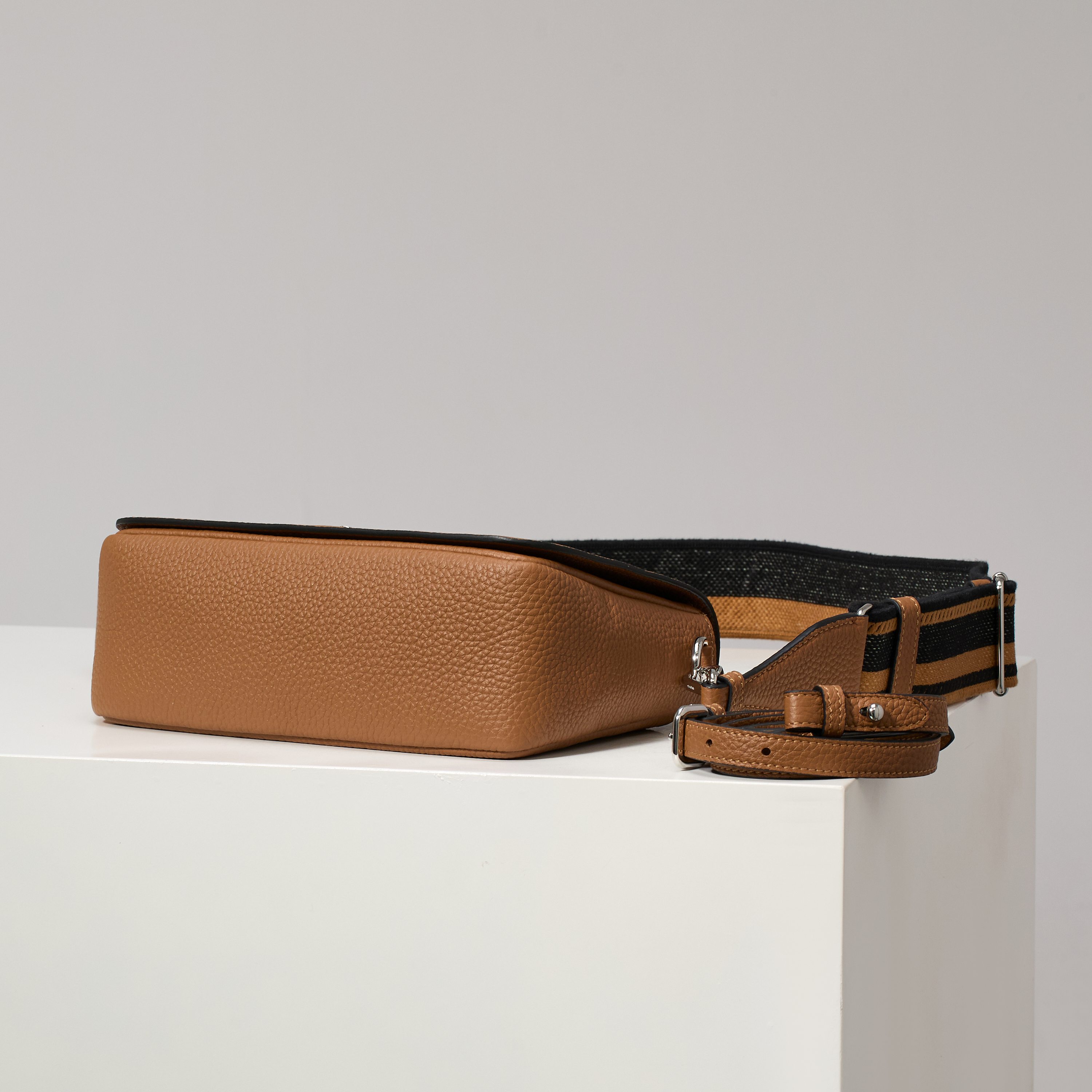 Prada Basic Bag Cow Leather M