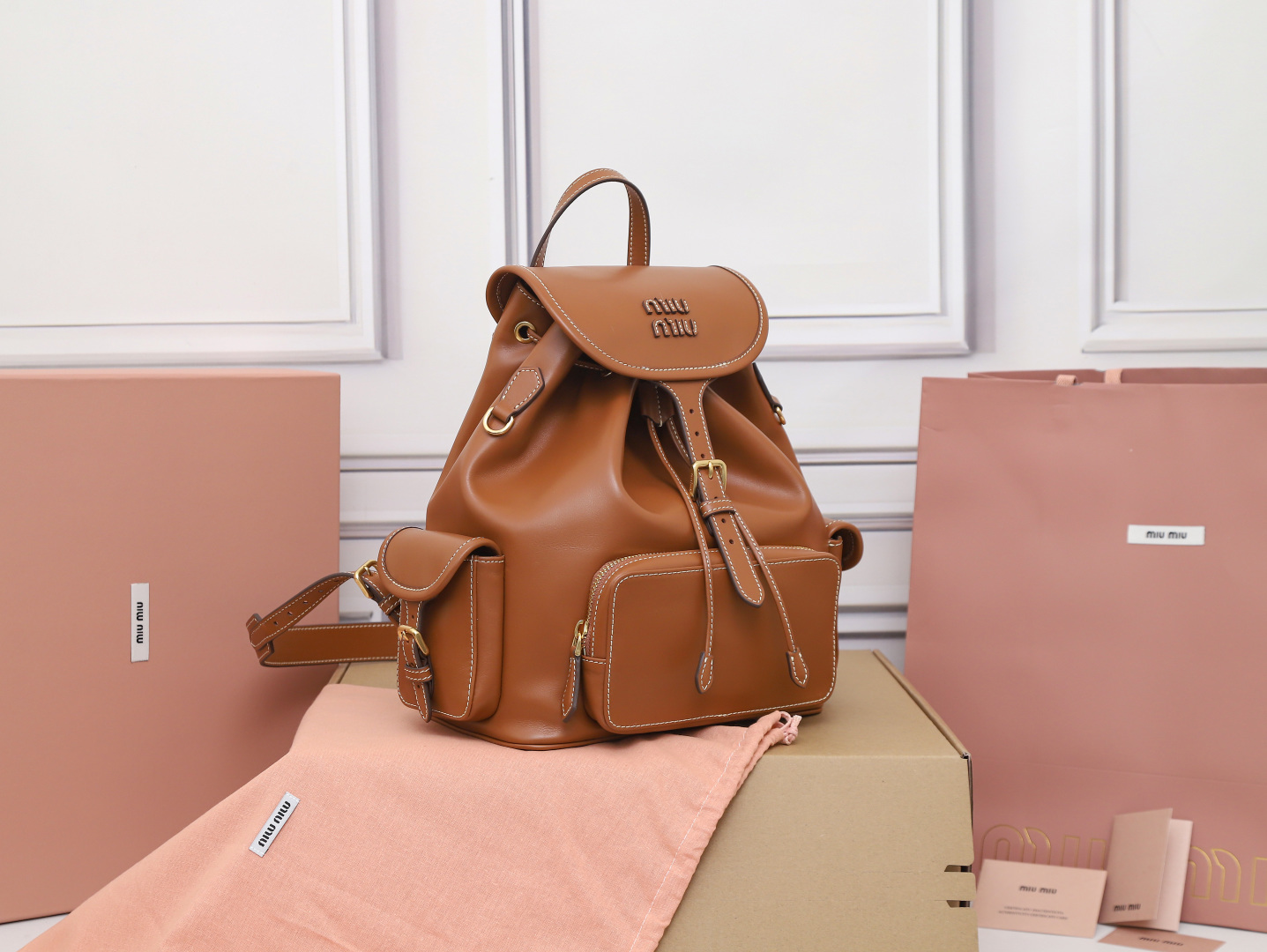 Prada Basic Bag Cow Leather M