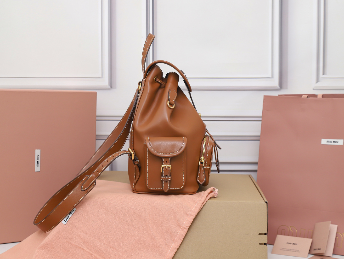 Prada Basic Bag Cow Leather M