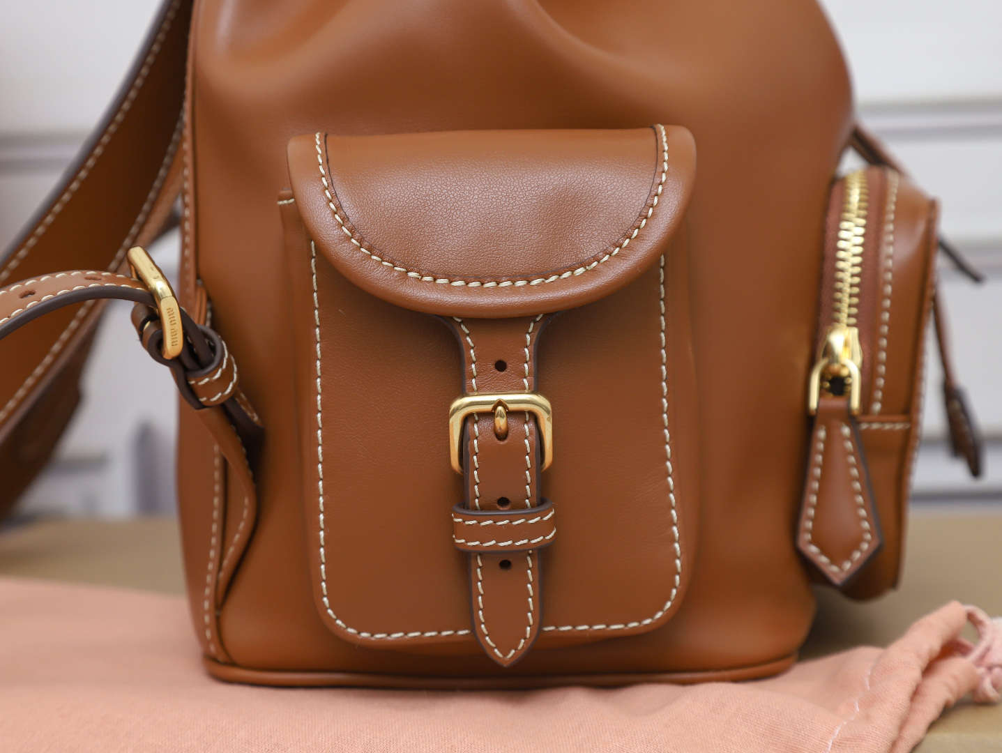 Prada Basic Bag Cow Leather M