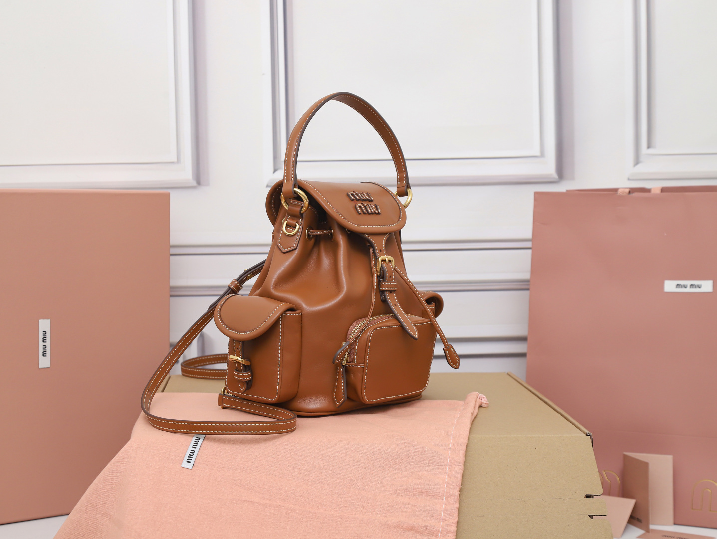 Prada Basic Bag Cow Leather M