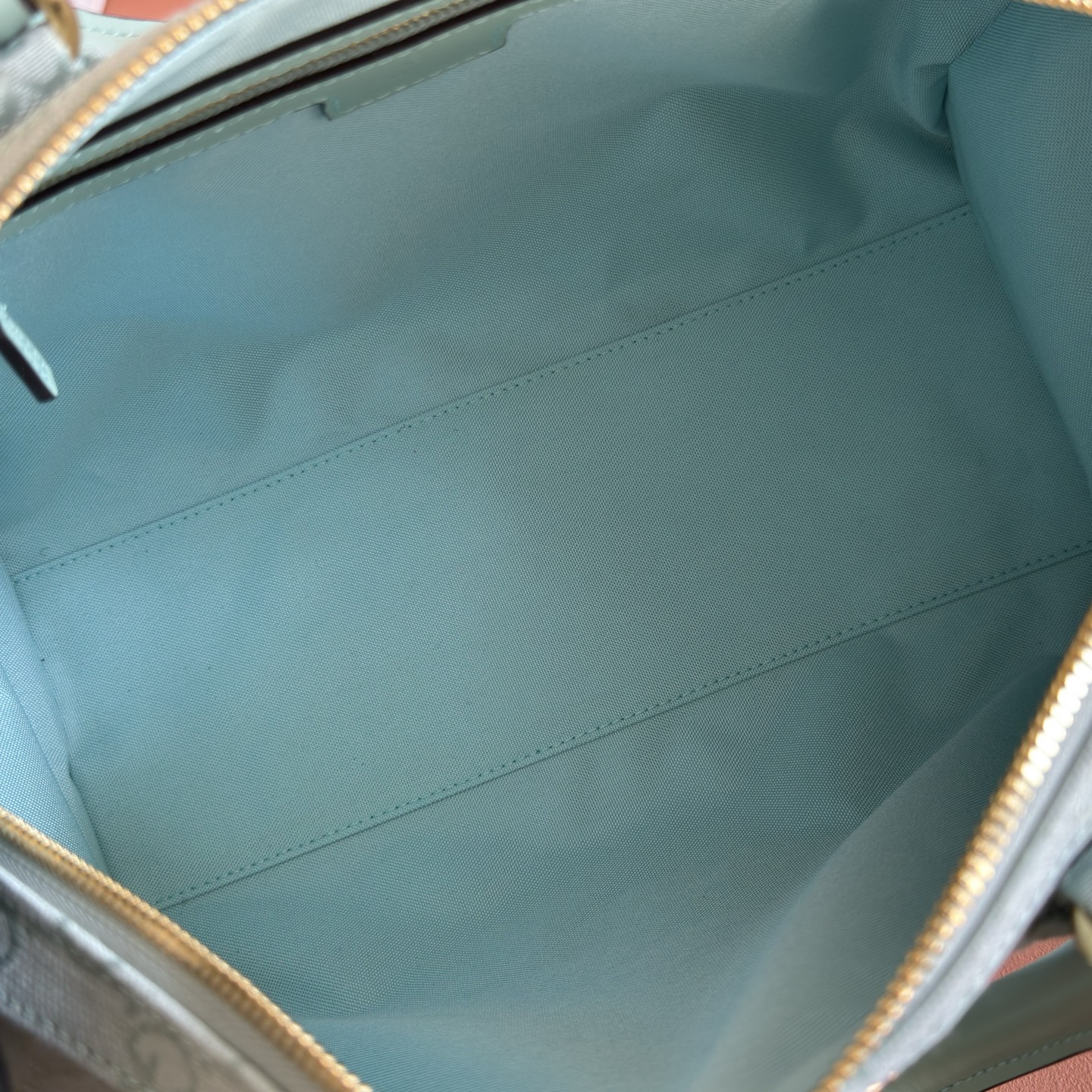 Gucci Basic Bag Canvas Gold