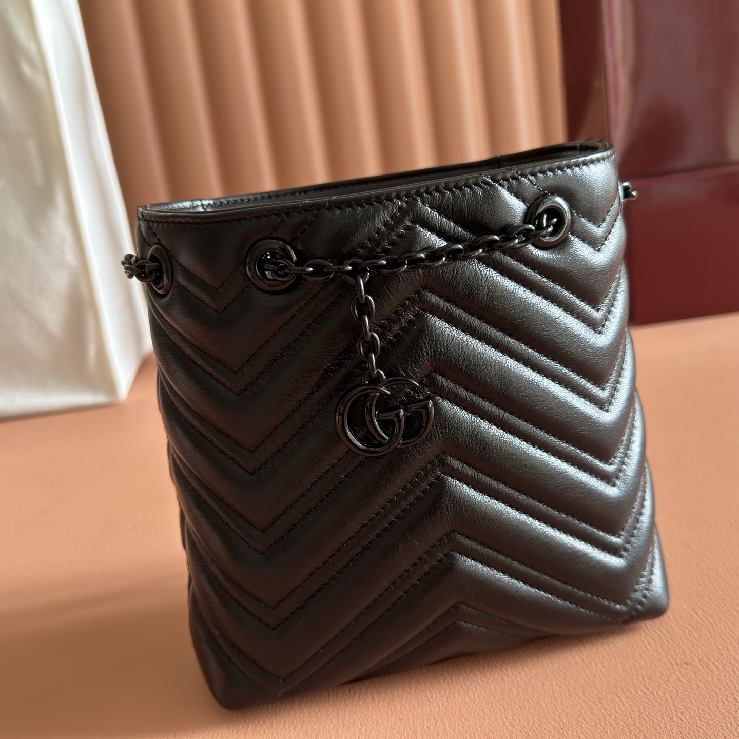 Gucci Bucket Bag Black M