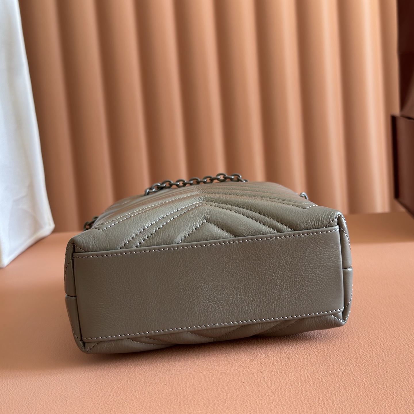 Gucci Bucket Bag Black M