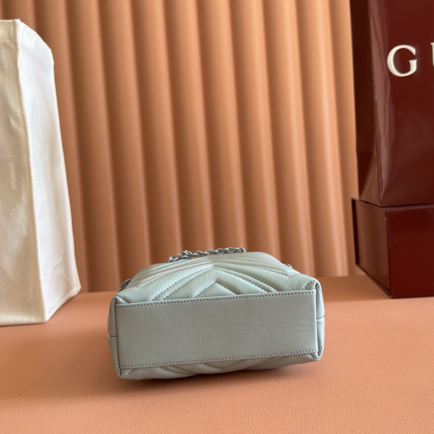 Gucci Bucket Bag Black M