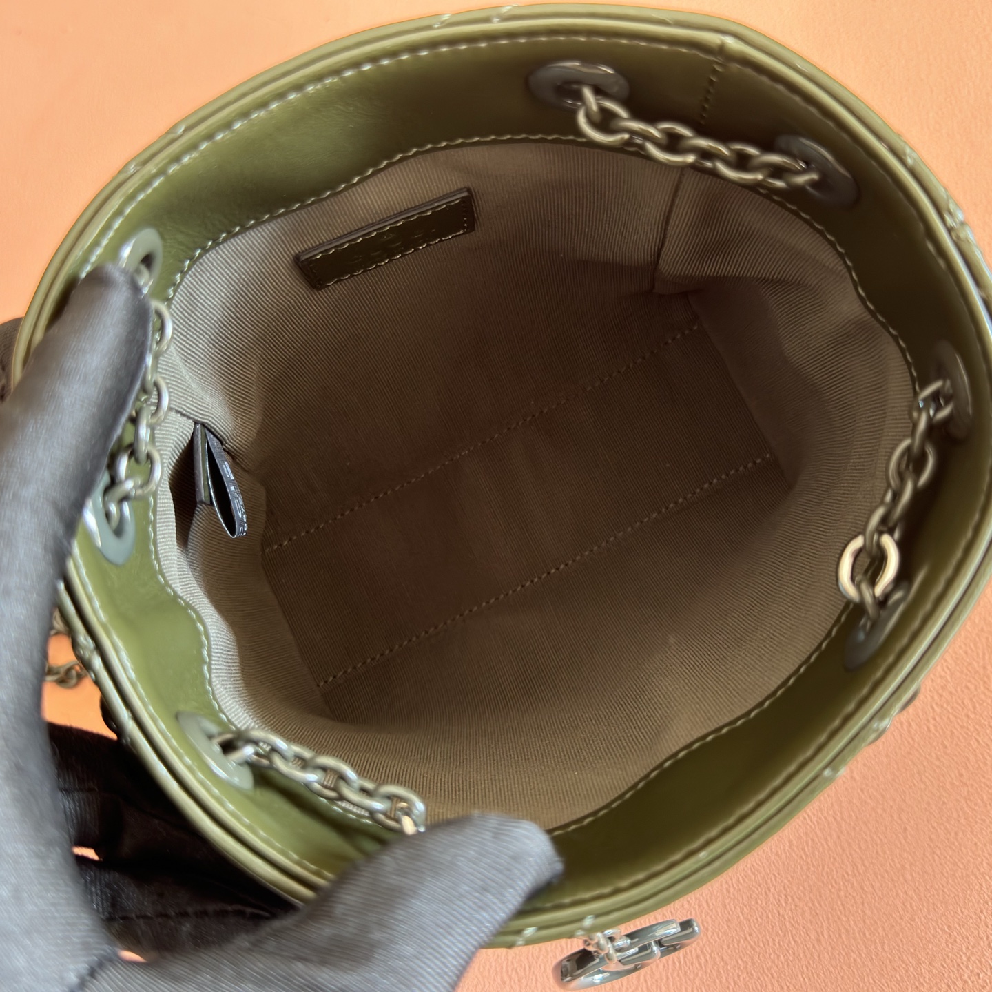 Gucci Bucket Bag Black M