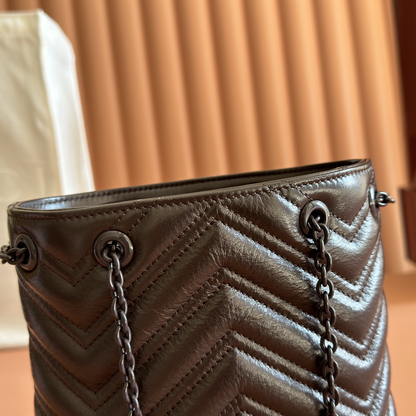 Gucci Bucket Bag Black M